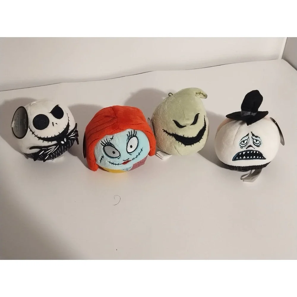 Lot of 4 Hallmark Mystery‎ Ornaments Nightmare Before Christmas Jack Sally Oogie